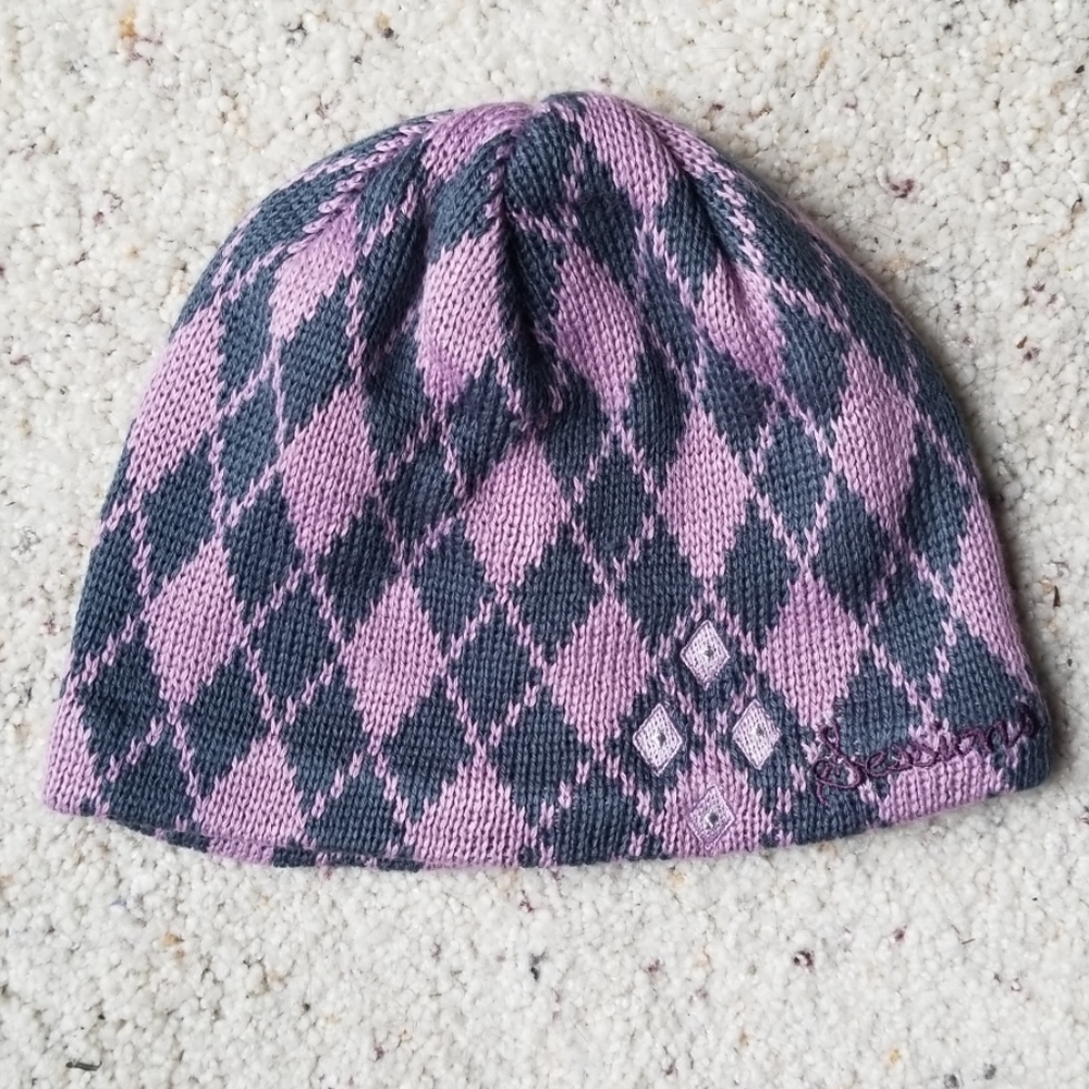 Sessions Beanie